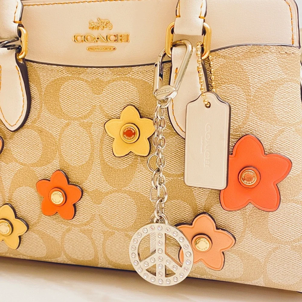 💰SOLD💰Rare NWOT Coach bag charm/keychain - Picture 10 of 13